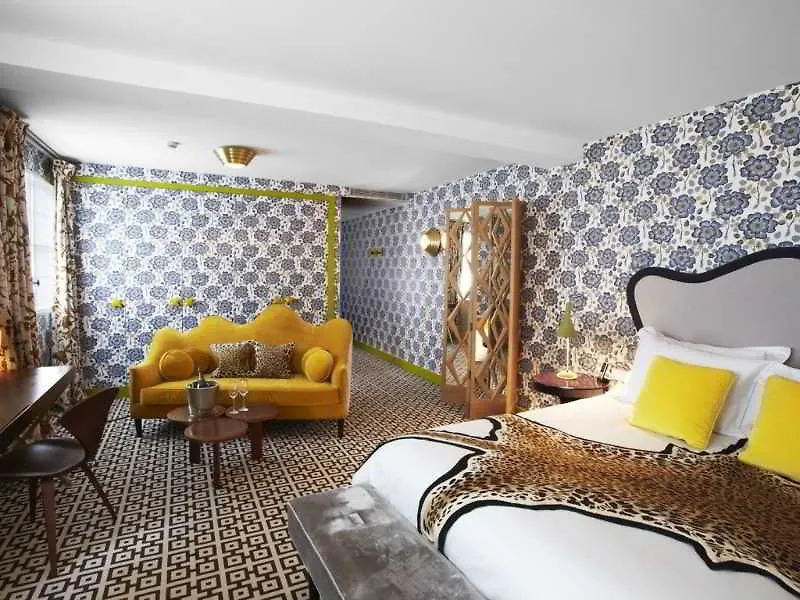 Hotel Thoumieux París
