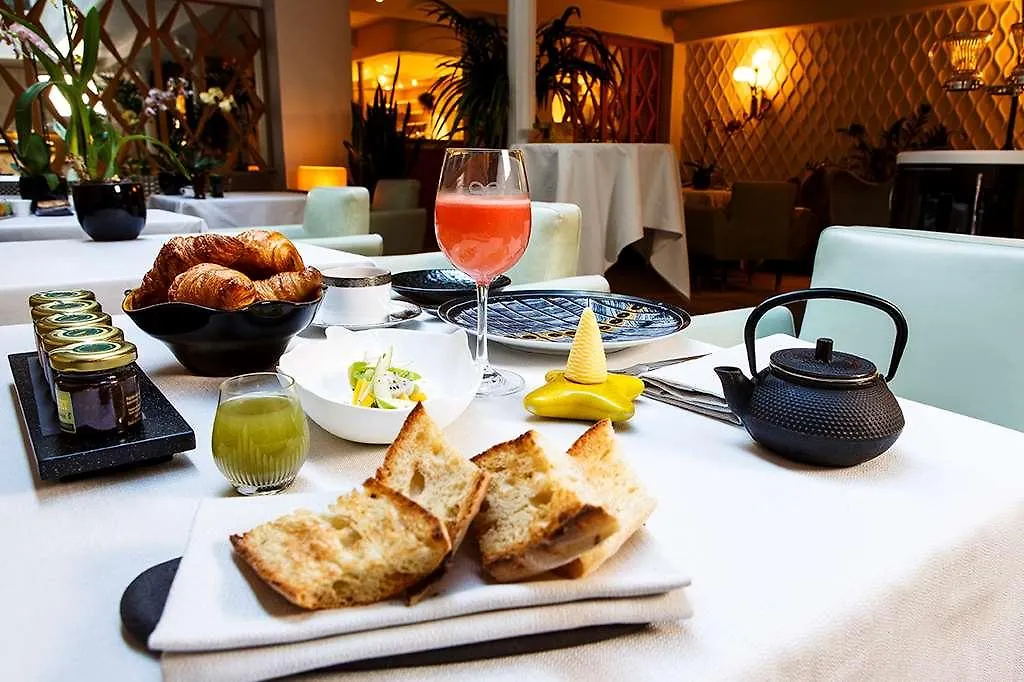 Hotel Thoumieux Paris Frankrig