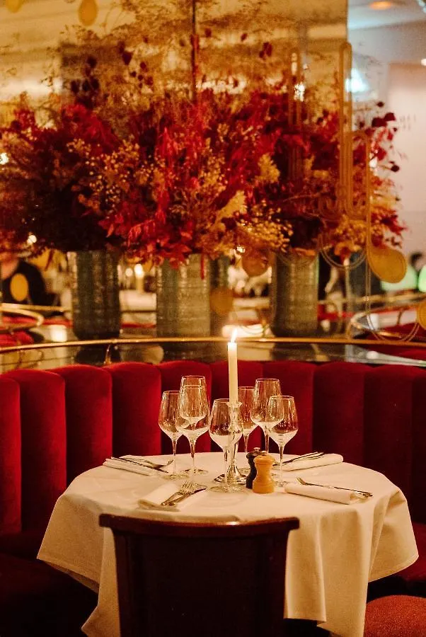 Hotel Thoumieux Paris Frankrig