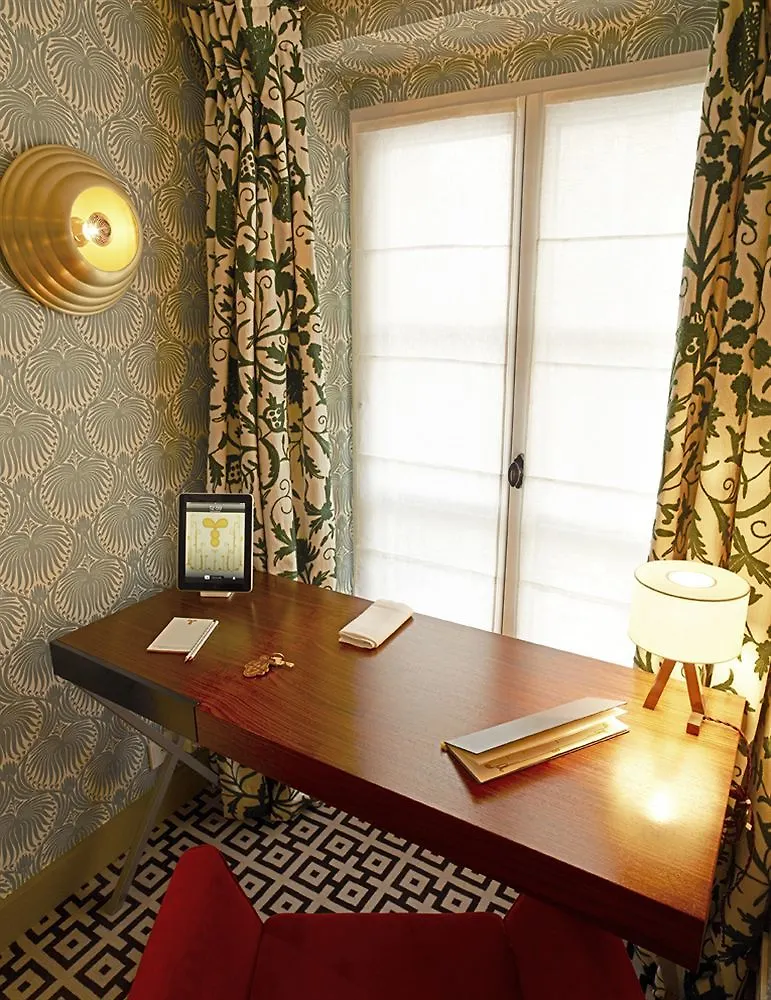 Hôtel Thoumieux Paris Hotel